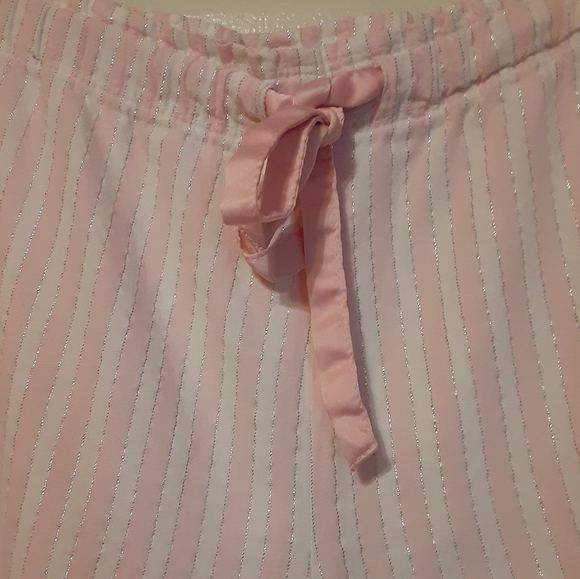 Victoria's Secret pink & white striped pajama set - Picture 9 of 9